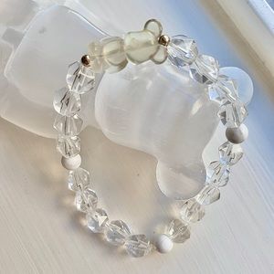 Clear quartz with howlite beads and citrine bear